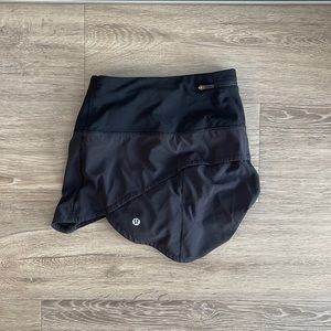 Lululemon short